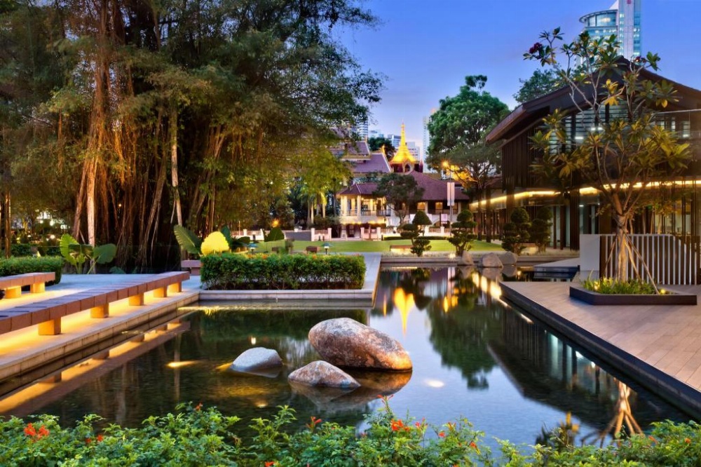 Aloft Singapore Novena 